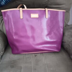 F25028 Park Metro Patent Leather Tote F25028